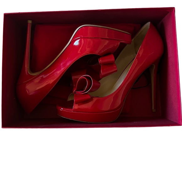 Valentino Garavani Peep Toe Bow Pin Up Heels Red - Picture 9 of 9